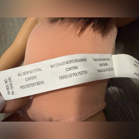 18” Geoffrey Journey Girls Dana Fashion Doll. - Picture 10 of 16